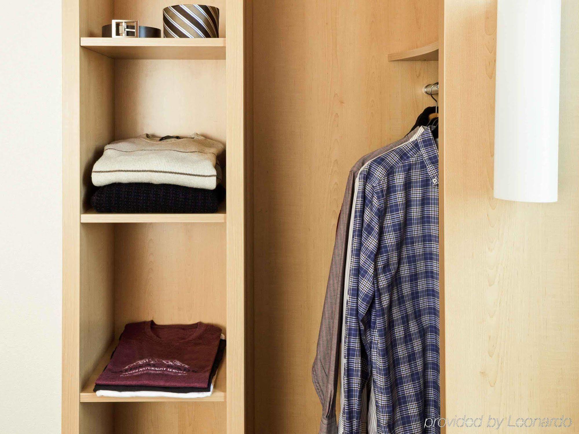 Ibis Barcelona Santa Coloma Hotel Santa Coloma de Gramanet Екстериор снимка